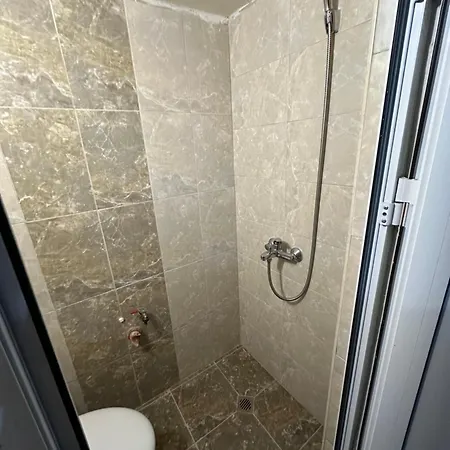 شقة уютен малък *